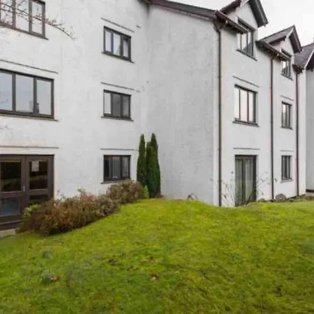 Gardenside, Free Private Parking Included, Apartment *